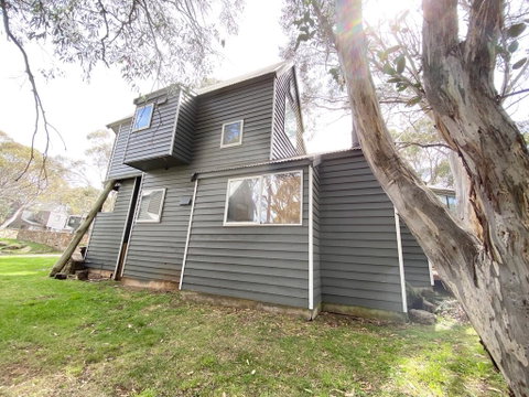Westons - St Kilda Accommodation 1