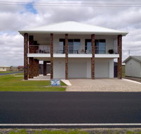White Caps BB Apartment - St Kilda Accommodation