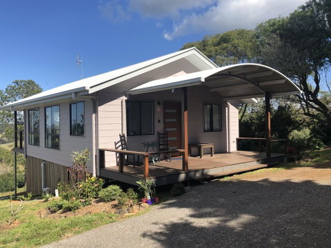 White Cedar Cottage - St Kilda Accommodation 0