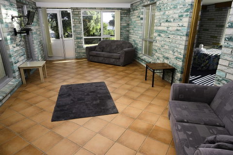 White Sands Estate - St Kilda Accommodation 3