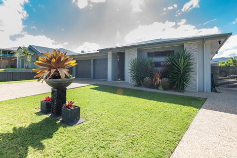 Whitsunday Sands - St Kilda Accommodation 2