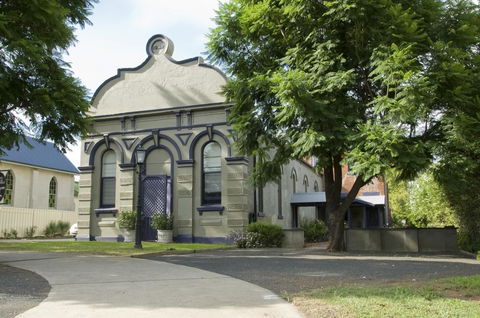 Willowgate Hall Luxury Hosted B&B - St Kilda Accommodation 0