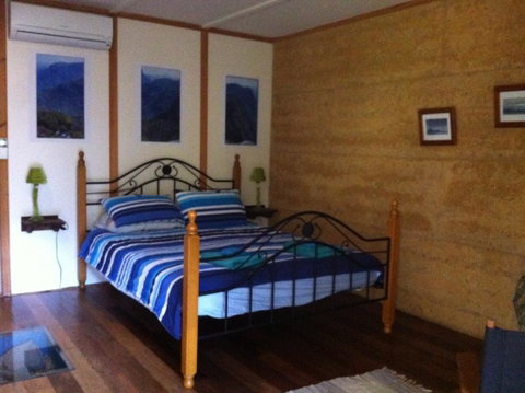 Windrose B&B - St Kilda Accommodation 3