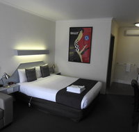 Wine Village Motor Inn - St Kilda Accommodation