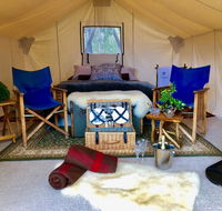 Wingtons Glamping - St Kilda Accommodation