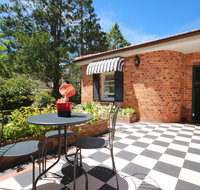 Winston Cottage at Three Sisters - St Kilda Accommodation