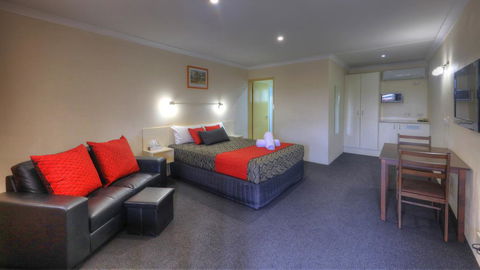 Wondai Colonial Motel - St Kilda Accommodation 3