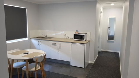 Wynnum Anchor Motel - St Kilda Accommodation 3