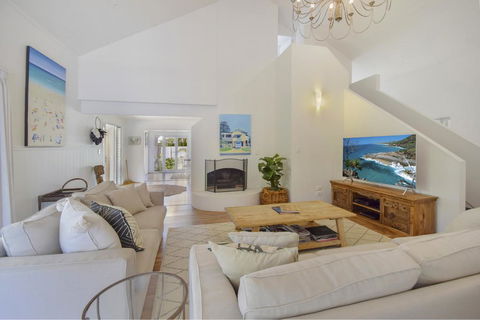 Wyuna Drive - St Kilda Accommodation 0