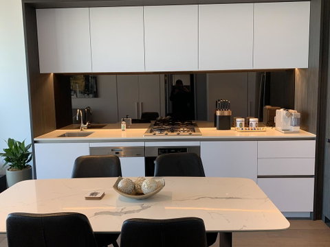 Xu's Residence@No.1 Collins Wharf - St Kilda Accommodation 2