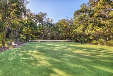 Yallingup Forest Resort - St Kilda Accommodation 3