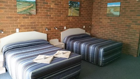 Yambil Inn - St Kilda Accommodation 2