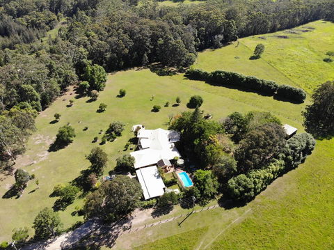 Yarrahapinni Homestead - St Kilda Accommodation 1