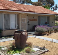Yellow Gum Bed and Breakfast - St Kilda Accommodation