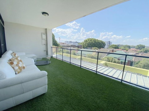 A Cozy 2B2B Apartment Near Airport & Train Station - St Kilda Accommodation 0