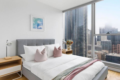 A Chic & Lovely 2BR Apt CBD With City Views - St Kilda Accommodation 0
