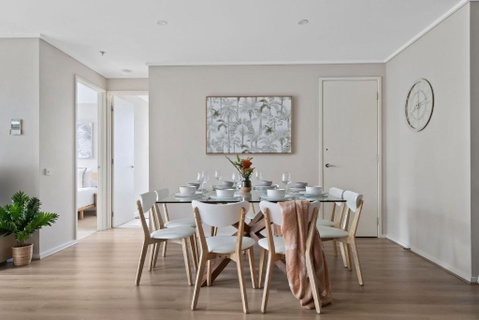 A Cozy 2BR Apt Near Crown Sleeps 6 FREE Parking - St Kilda Accommodation 1