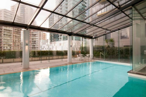 A Cozy 2BR Apt Near Crown Sleeps 6 FREE Parking - St Kilda Accommodation 2