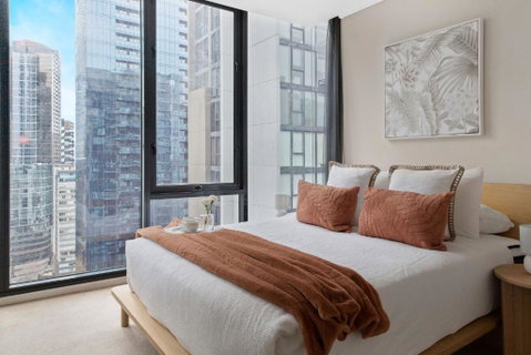 A Cozy 2BR Apt Near Crown Sleeps 6 FREE Parking - St Kilda Accommodation 3