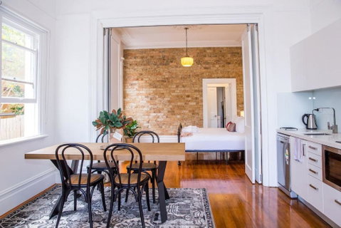 A Designer Apartment With Classic Heritage Details - St Kilda Accommodation 0