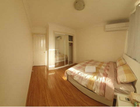 A Little Bedroom For You (3) - St Kilda Accommodation 1