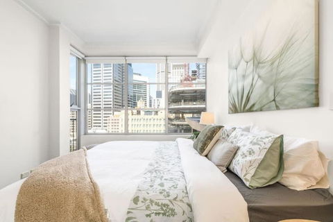 A Modern Apt City Views Next To Darling Harbour - St Kilda Accommodation 4