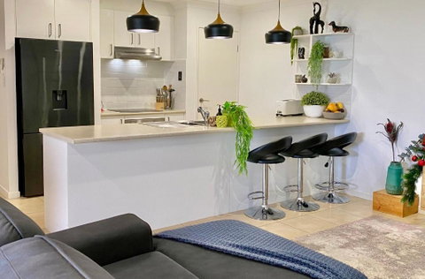 A Peaceful Private Home Away From Home In Pacific Pines - St Kilda Accommodation 2