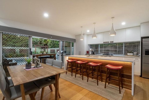 A Perfect Stay - Byron Sunrise - Heated Pool - St Kilda Accommodation 1