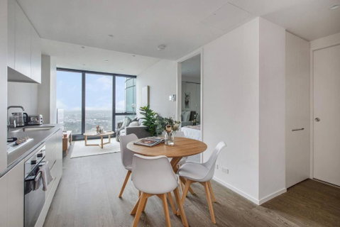 A Sky-high Metropolis Retreat Near The CBD - St Kilda Accommodation 1