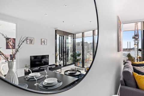 A Stylish 2BR Apt With FREE Parking - St Kilda Accommodation 2