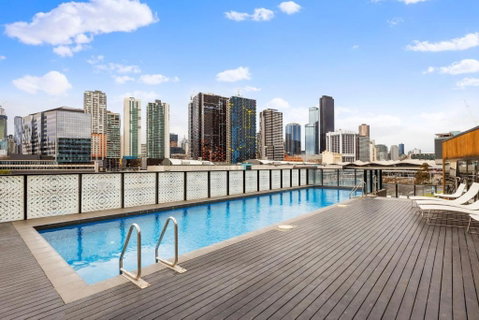A Stylish 2BR Apt With FREE Parking - St Kilda Accommodation 3