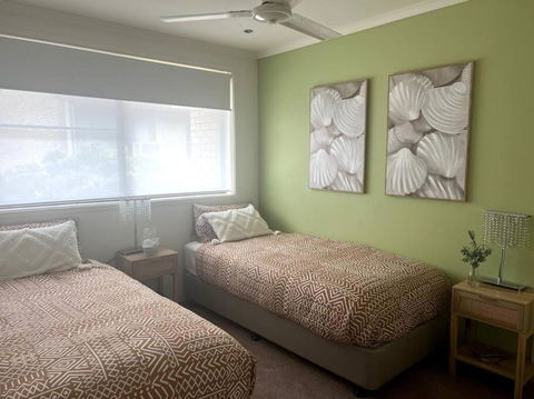 A Touch Of Lux In The Redlands! - St Kilda Accommodation 3