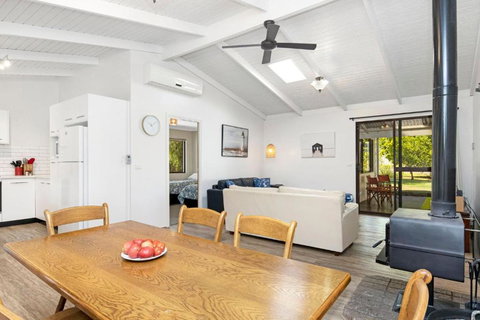 Abbey Beach Shack - St Kilda Accommodation 1