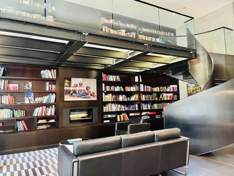 Abbotsford Apartment: Yarra River & CBD Nearby - St Kilda Accommodation 2