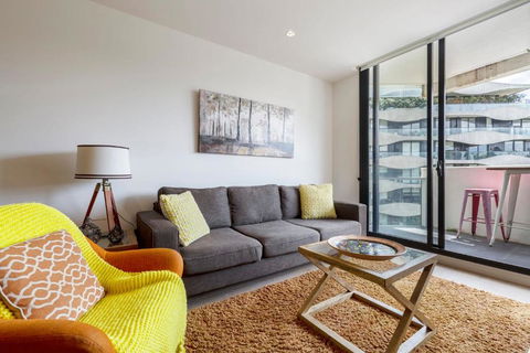 Abbotsford Short Stay Luxury Style & Location - St Kilda Accommodation 3