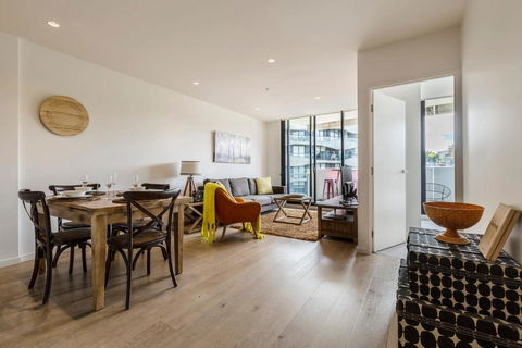 Abbotsford Short Stay Luxury Style & Location - St Kilda Accommodation 1