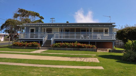 Aberdeen Unit 1 Bermagui - St Kilda Accommodation 2