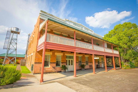 Abernethy House - St Kilda Accommodation 2
