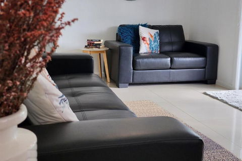 Abode On Market In The Heart Of Woolgoolga - St Kilda Accommodation 1