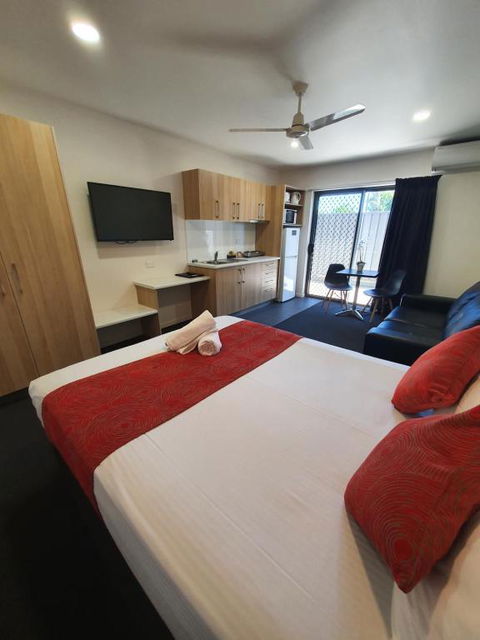 Abode37 Motel Emerald - St Kilda Accommodation 1