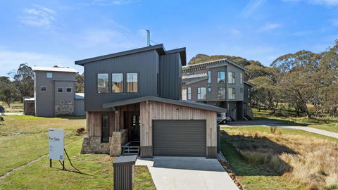 About Time - St Kilda Accommodation 0