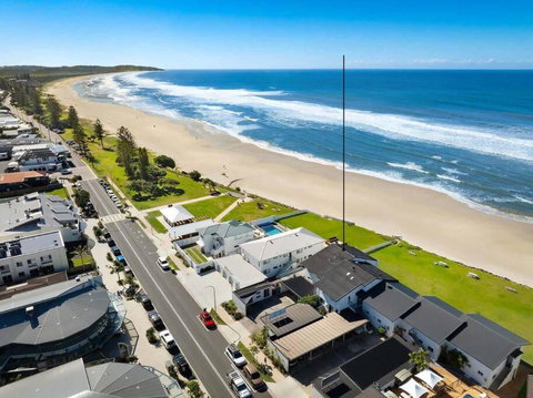 Absolute Beachfront Apartment 11B - St Kilda Accommodation 1