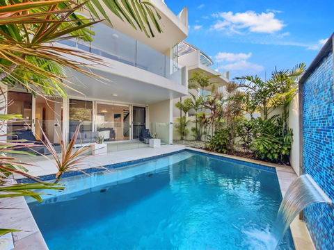 Absolute Beachfront Beach House With Amazing Views - St Kilda Accommodation 0
