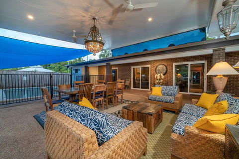 Absolute Beachfront WongaBelle- Pet Friendly - St Kilda Accommodation 3
