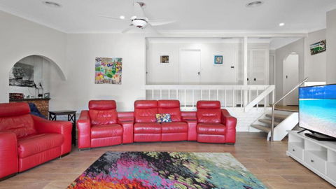 Absolute River Front House - St Kilda Accommodation 2