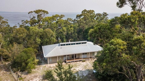 Acacia Lakehouse - St Kilda Accommodation 0