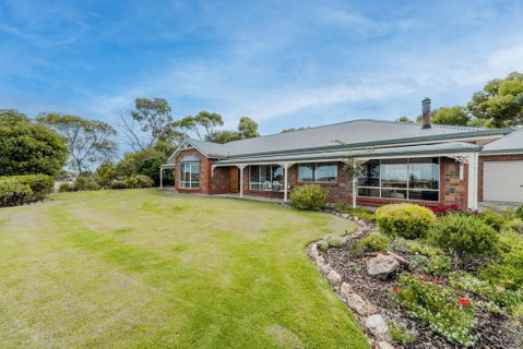 Adelaide Hills Country Paradise - St Kilda Accommodation 3