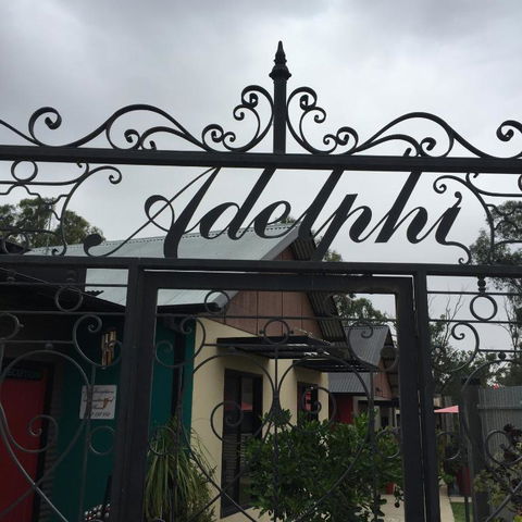 Adelphi Apartment 6 Riverview 2 BDRM Or 6A King Studio Riverview Both With Balconies - St Kilda Accommodation 1