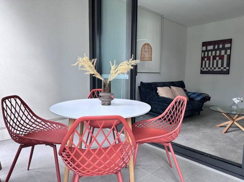 Adorable One Bedroom APT In Heart Of WWP - St Kilda Accommodation 4
