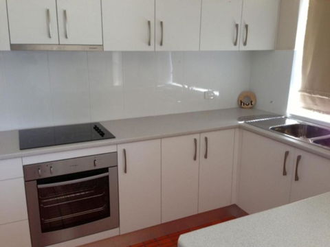 Adriana, 6/83-85 Ronald Avenue - St Kilda Accommodation 1